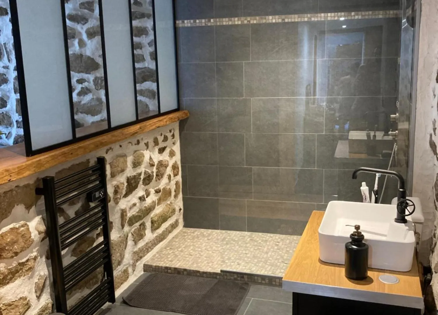 Dodo, Papilles Et Guidons Bed & Breakfast Sécheras